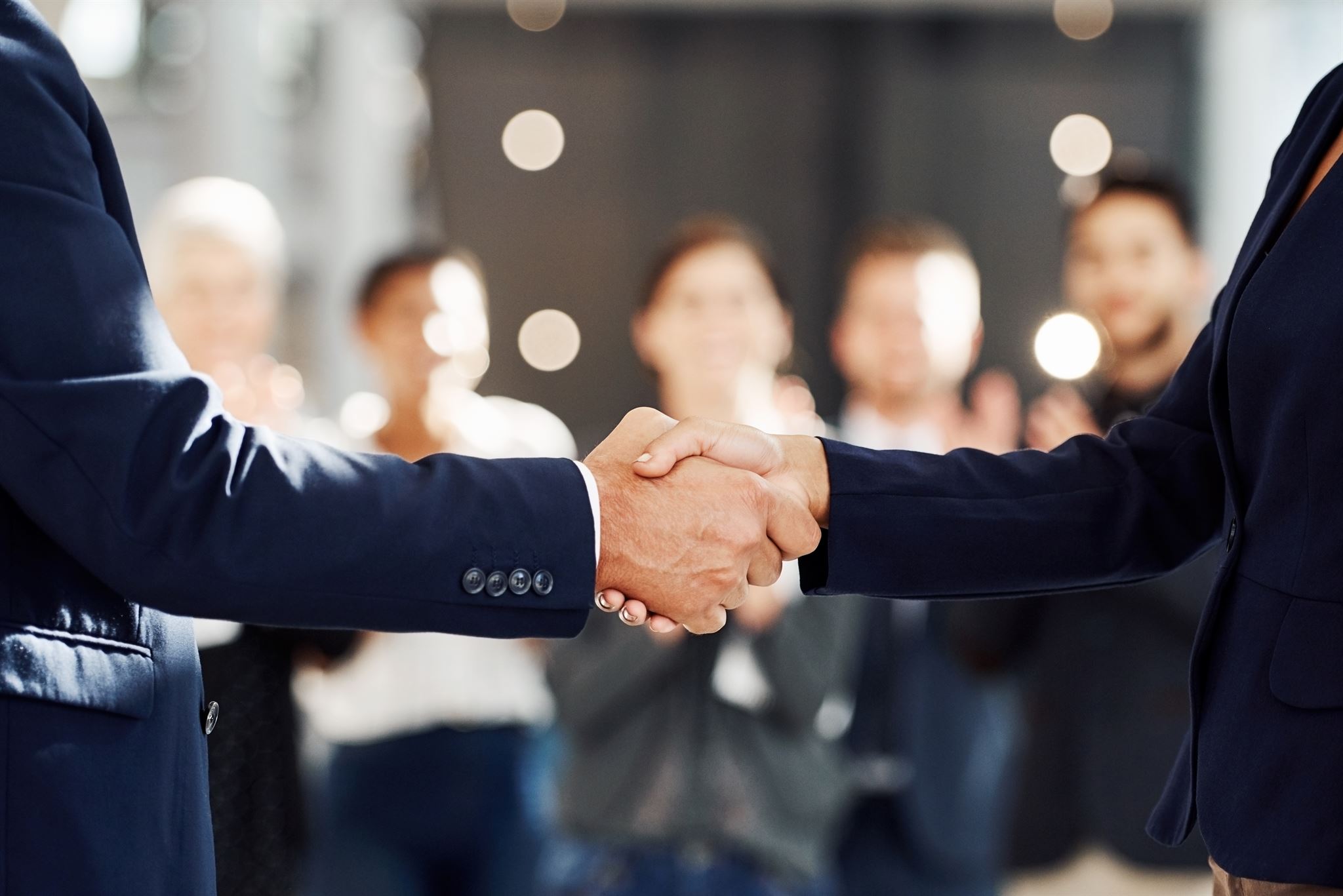 Businessmen-shaking-hands-2